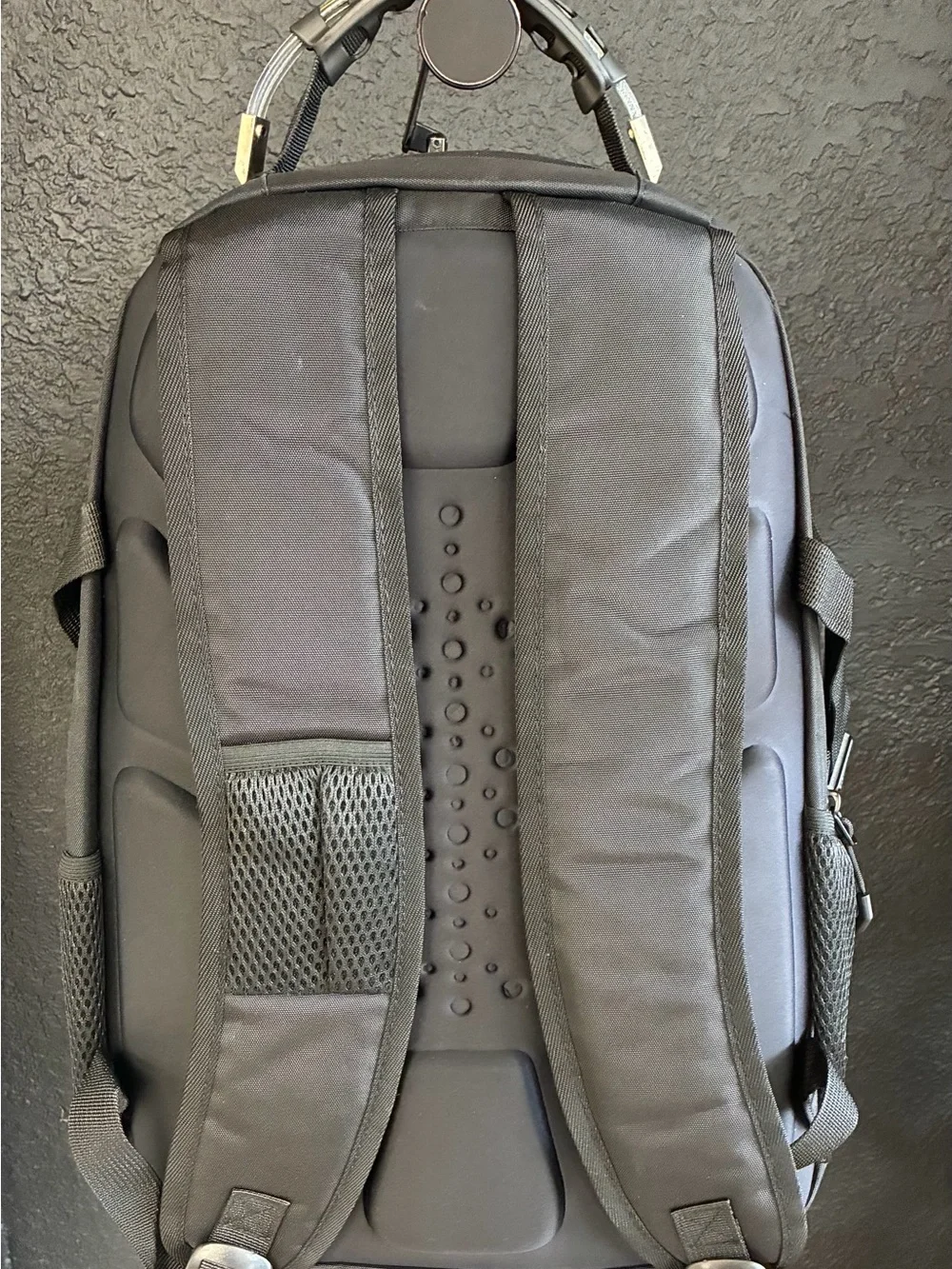 Beverly Hills Polo Club Black Men's Tech Backpack